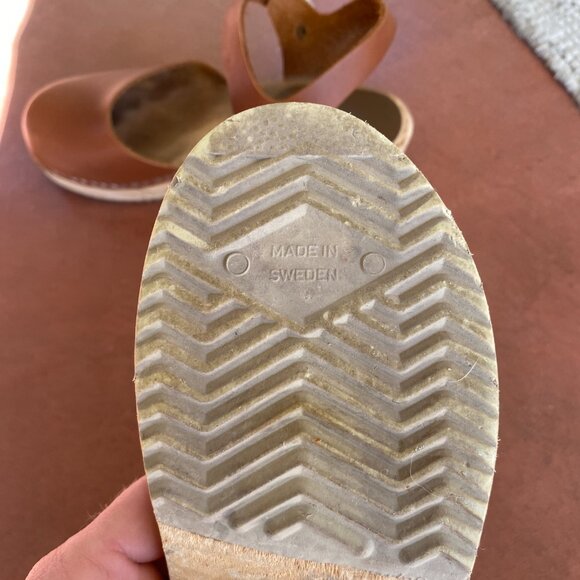 MIA Sofia Clogs - Saddle Brown - wood / leather / buckle - Swedish - Picture 10 of 12